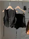 Screenshot 2025-06-01 at 12-14-18 Comfortcana Conjunto de 2 piezas para mujer de cárdigan negro y shorts SHEIN.webp