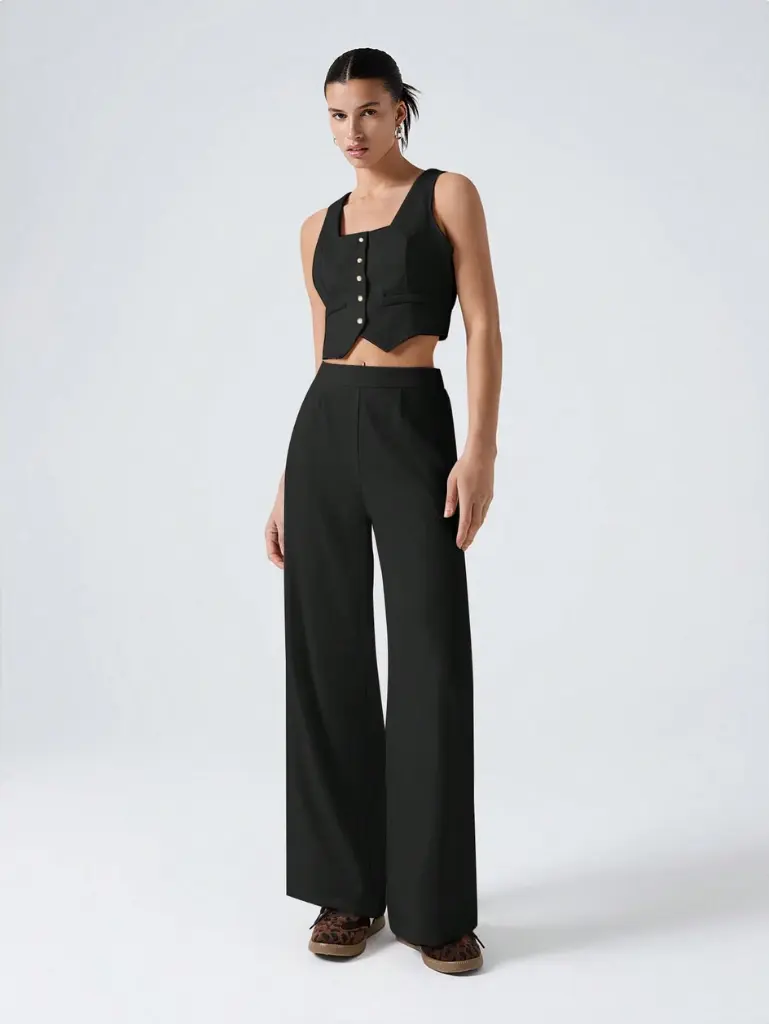 Screenshot 2025-06-01 at 12-08-34 SHEIN EZwear Conjunto de 2 piezas de pantalón y top de cardigan negro para mujer SHEIN.webp