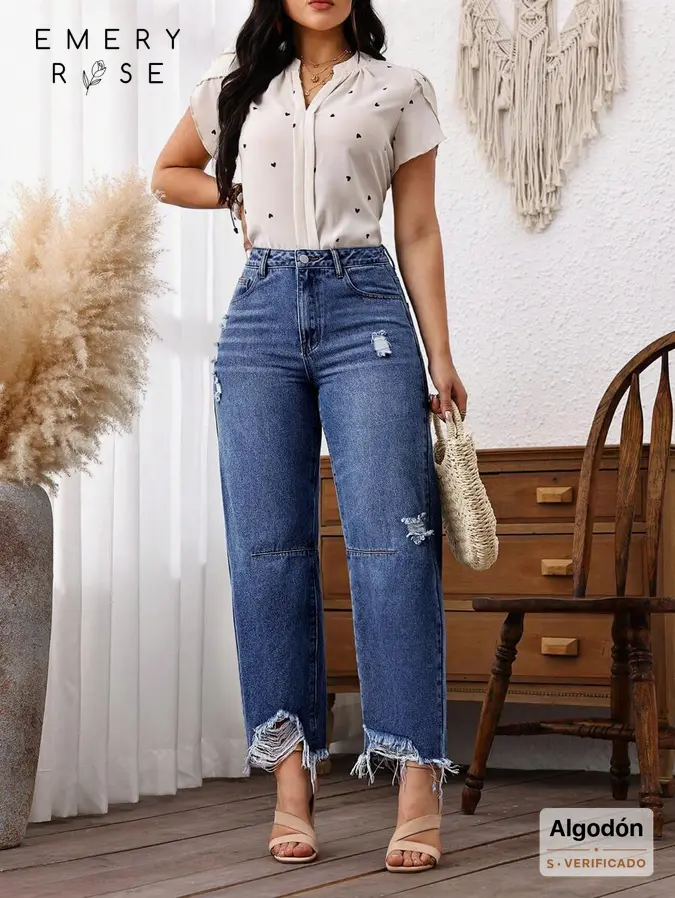 Jeans casuales con borde crudo y rasgados