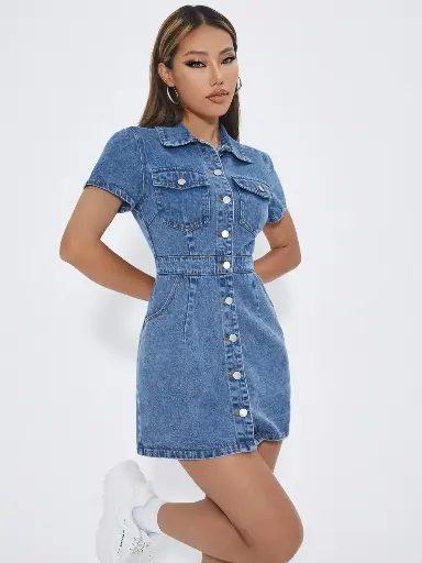 Vestido mezclilla con bolsillo con solapa con botón